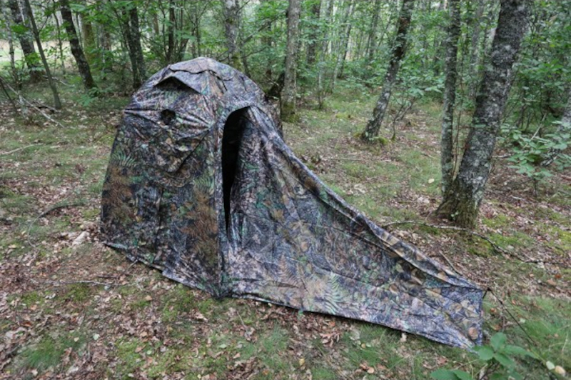 Tragopan Zusatzkammer V2, Befestigung am V6 Tarnzelt
