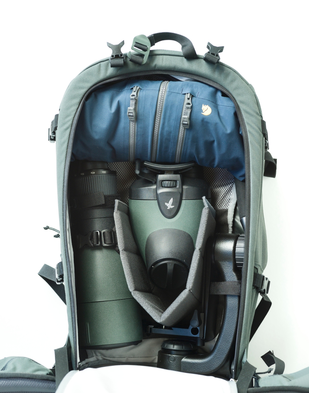 Swarovski BP Rucksack - Füllbeispiel Spektiv + Jacke
