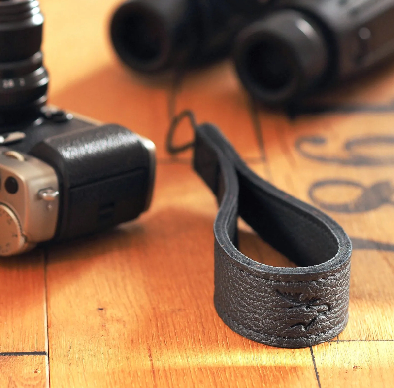 Sling-1-schwarz-schwarz-1 EDDYCAM, Sling 1 mit Elchkopf-Prägung