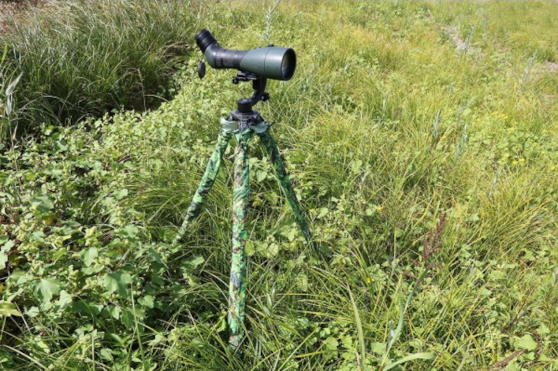 Tragopan, frühlingsfarbener Wasserschutz für Stative