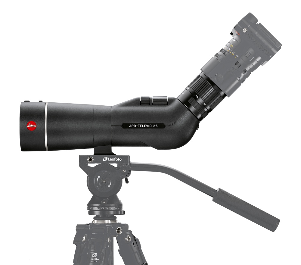 APO Televid Spektivset 65W von Leica, in Anwendung auf Stativ