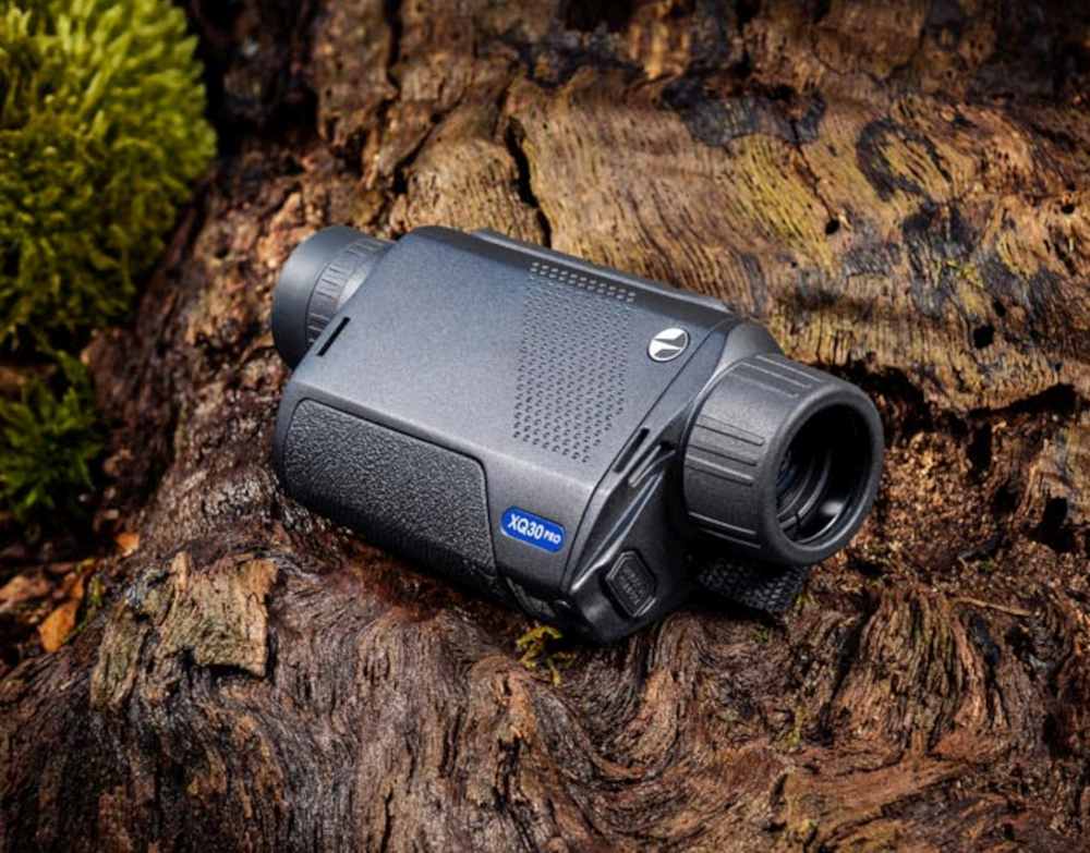 Pulsar Wärmebildkamera Axion XQ30 Pro, liegend